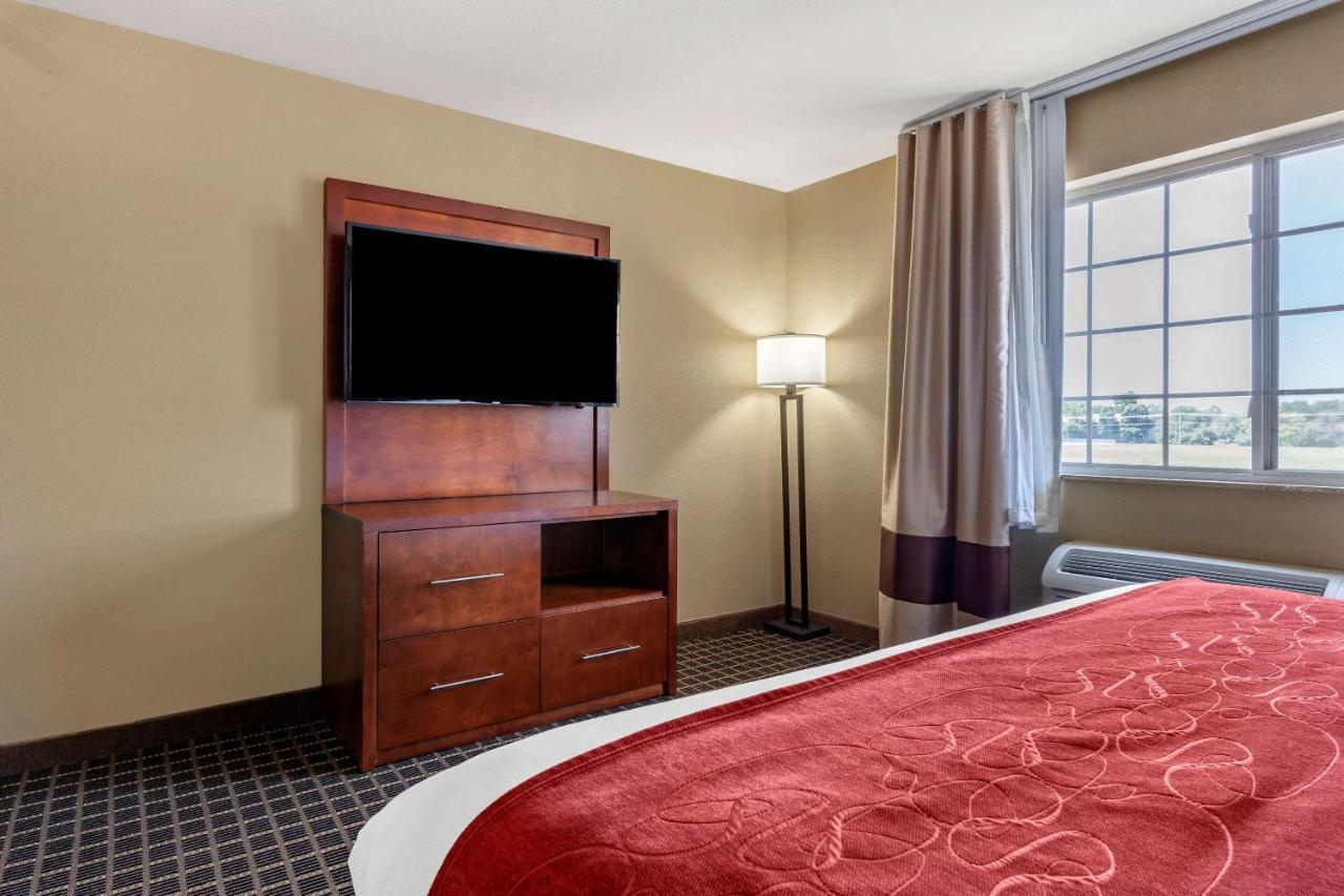 Comfort Suites Delavan - Lake Geneva Area Esterno foto