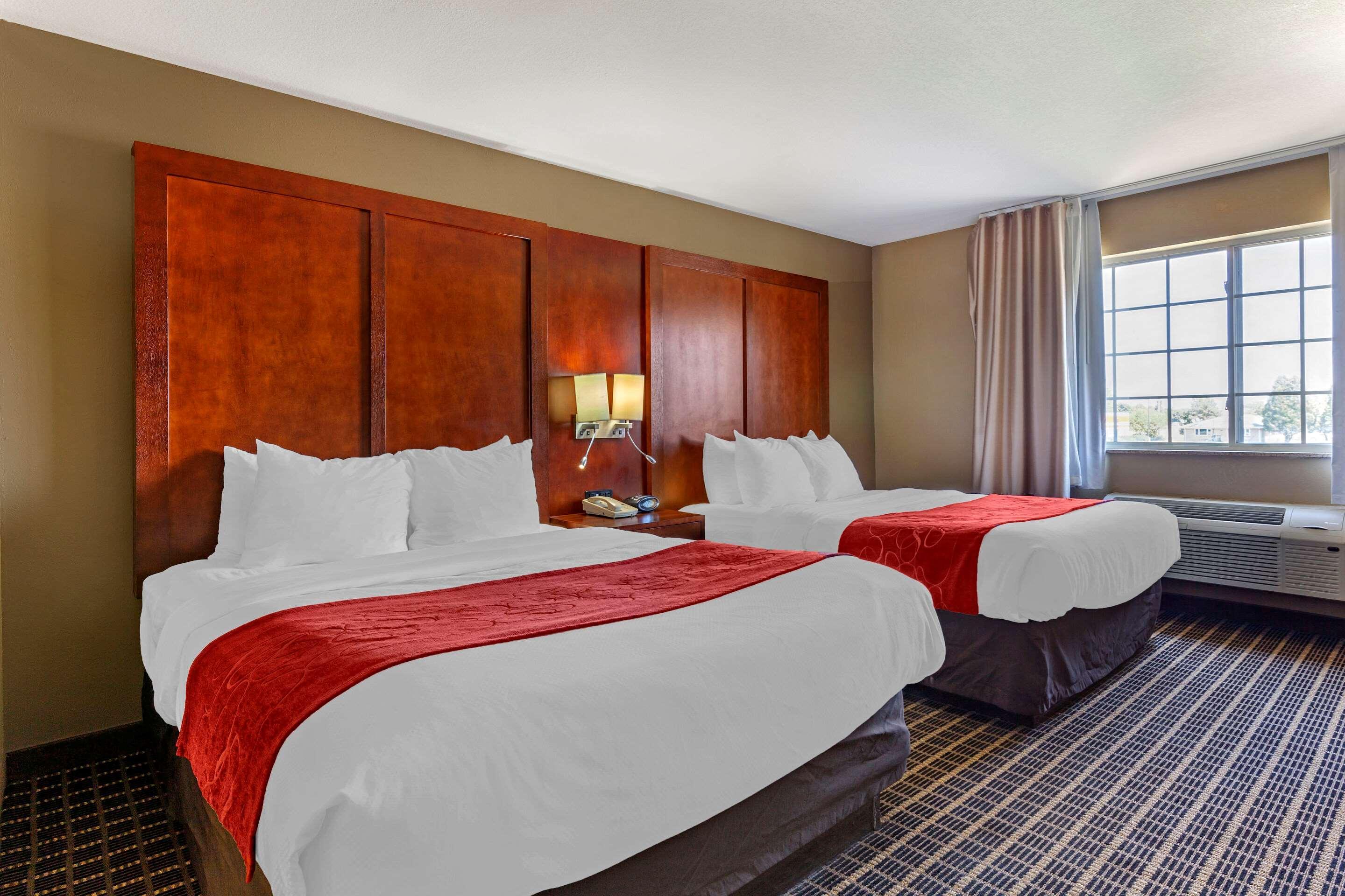 Comfort Suites Delavan - Lake Geneva Area Esterno foto