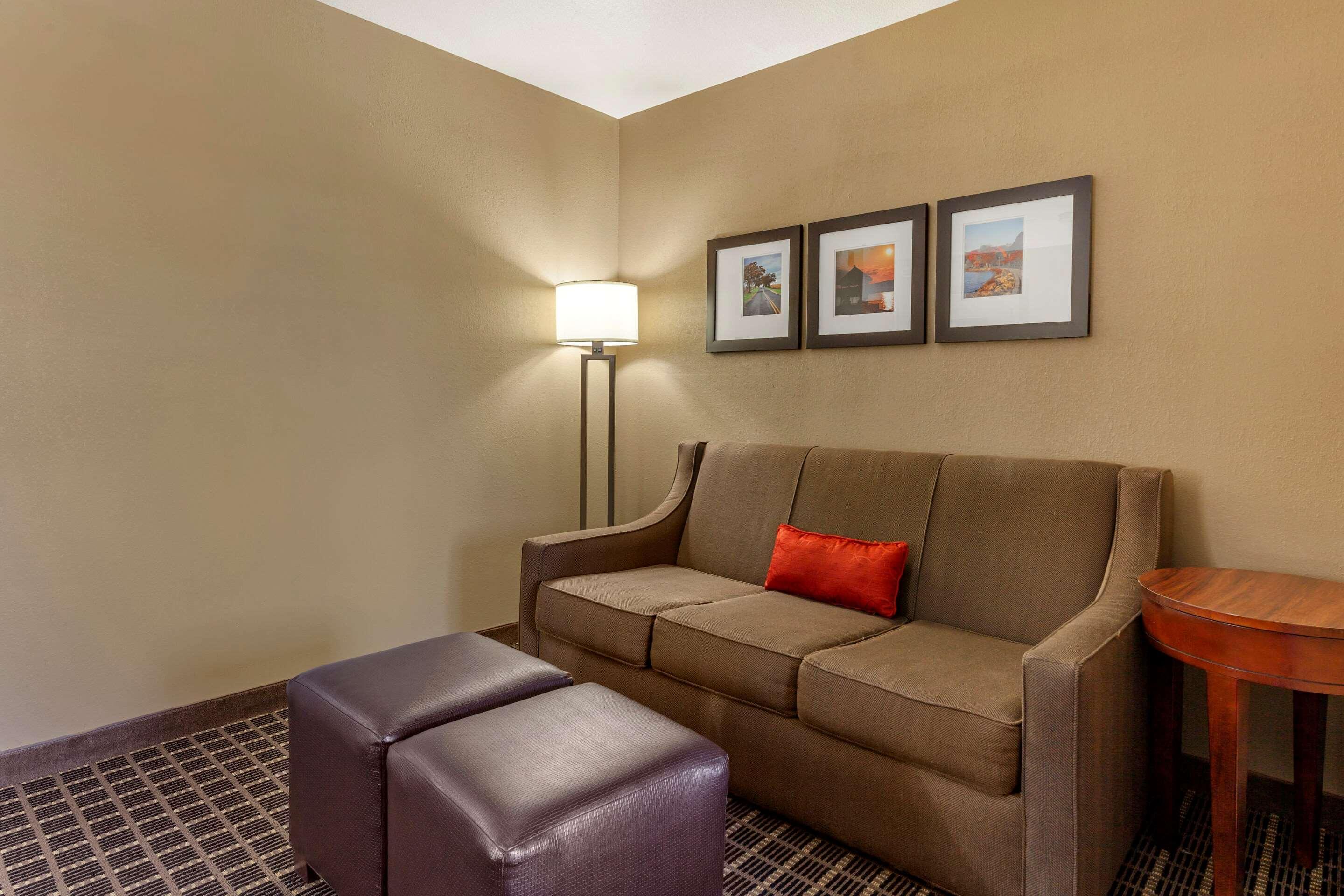 Comfort Suites Delavan - Lake Geneva Area Esterno foto