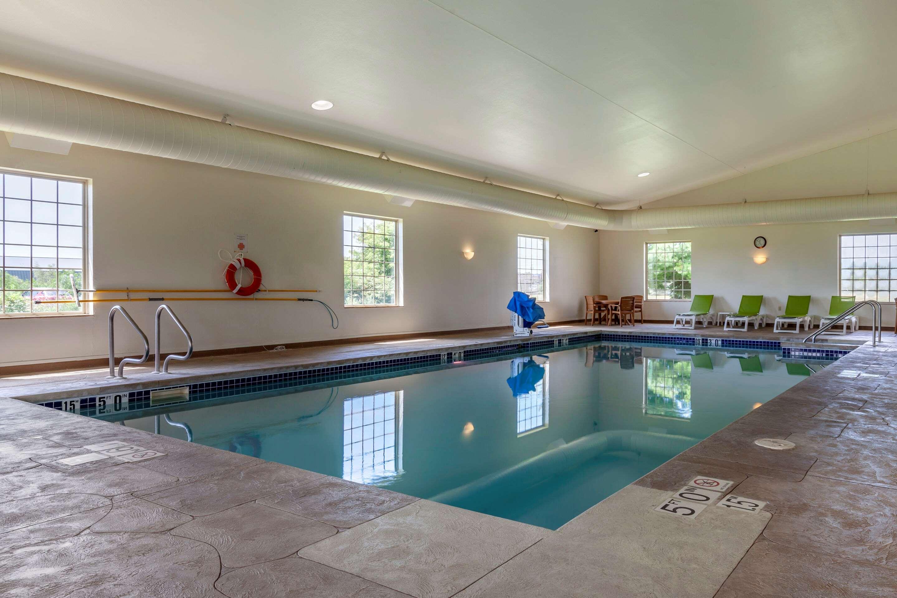 Comfort Suites Delavan - Lake Geneva Area Esterno foto