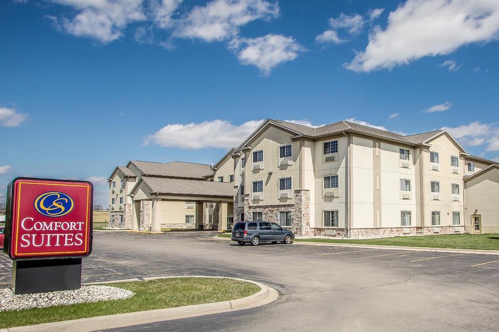 Comfort Suites Delavan - Lake Geneva Area Esterno foto