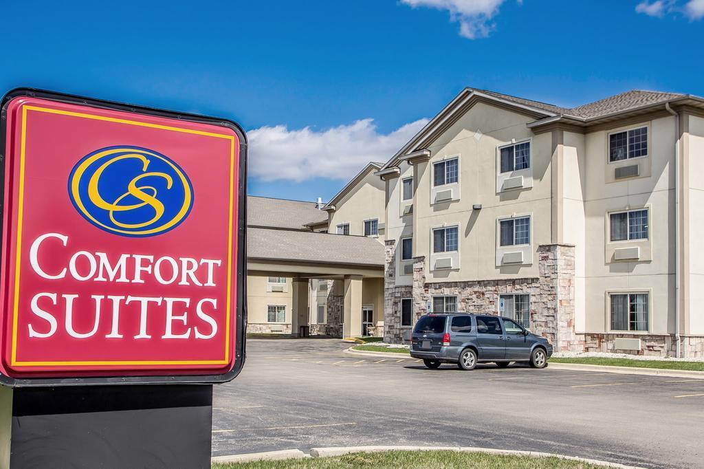 Comfort Suites Delavan - Lake Geneva Area Esterno foto