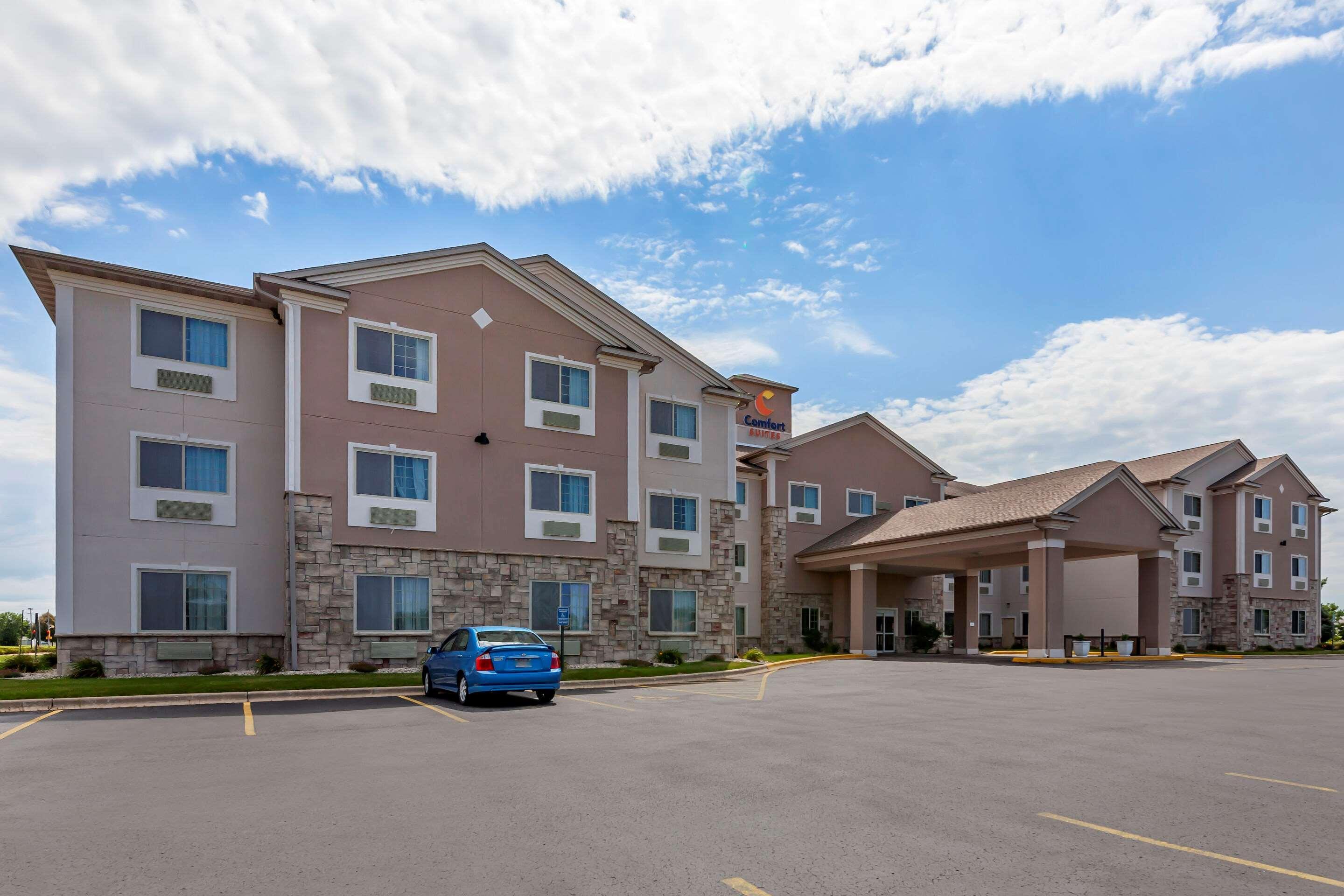 Comfort Suites Delavan - Lake Geneva Area Esterno foto