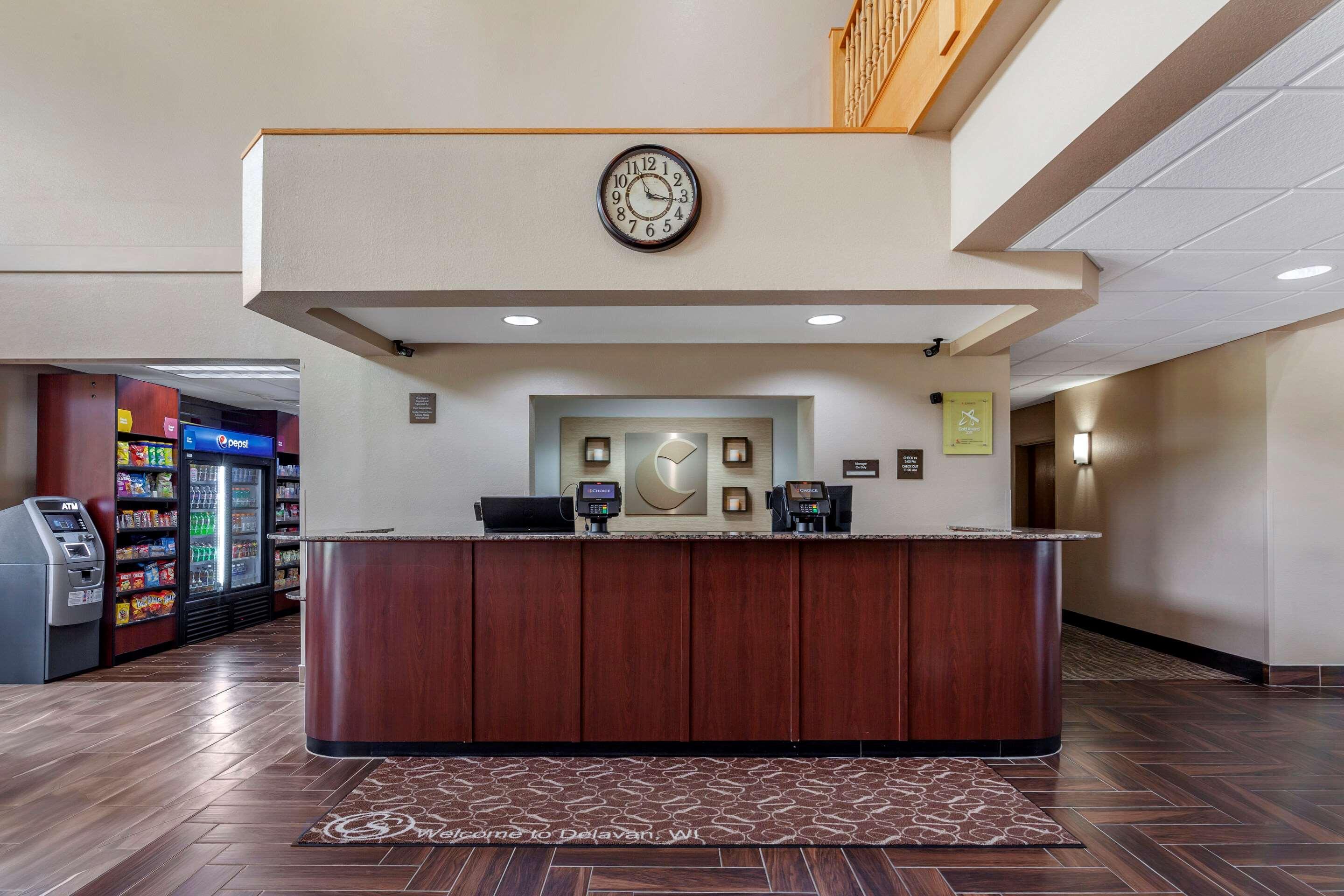Comfort Suites Delavan - Lake Geneva Area Esterno foto